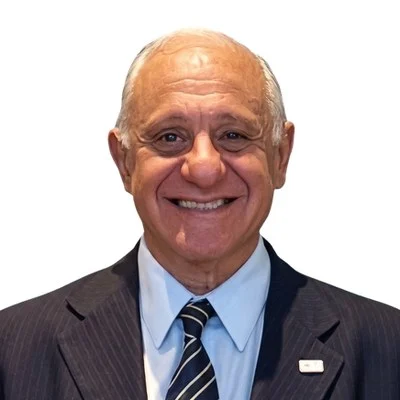 Dr. Fernando Yaber